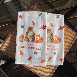 "Happy Friendsgiving" 2 Towel Set